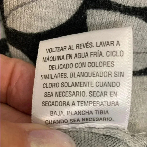 Charter Club NWOT black and silver w reflective sequins Holiday season cardigan - Picture 5 of 8